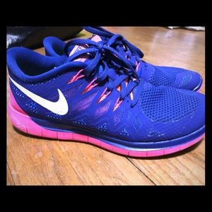 Women’s Nike Free 9.5